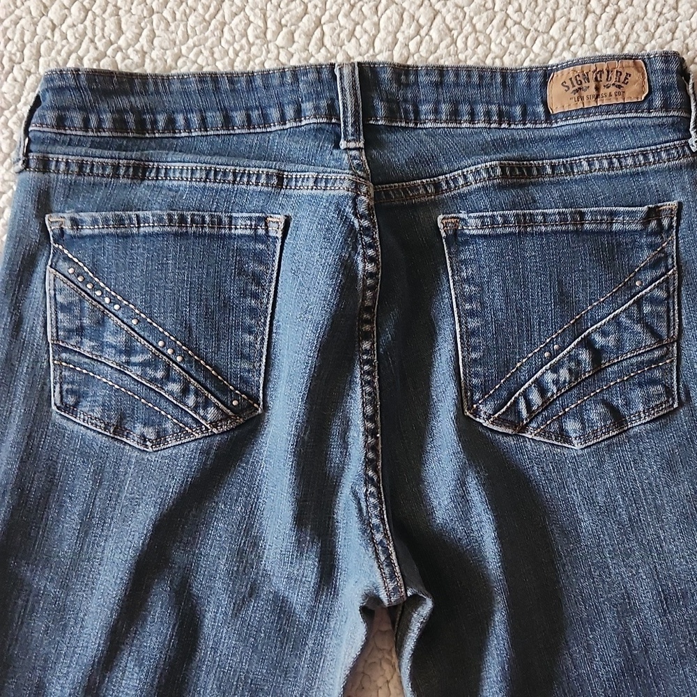 Vintage Y2K Signature Levis Bermuda Length Raw Hem Demin Jean Shorts Retro Fryed - Picture 5 of 9